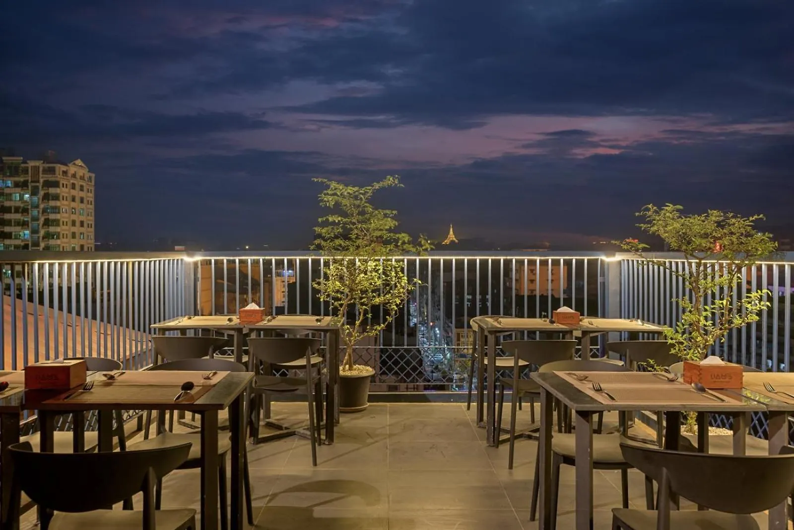 Hotel Balmi Yangon Myanmar